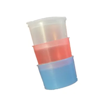 Чашка для лекарств с крышкой, трехцветная чашка для лекарств, бокал для вина /мягкая пластиковая чашка с защитой от растрескивания / одноразовая маленькая чашка для лекарств