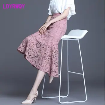 Розовая женская кружевная юбка 